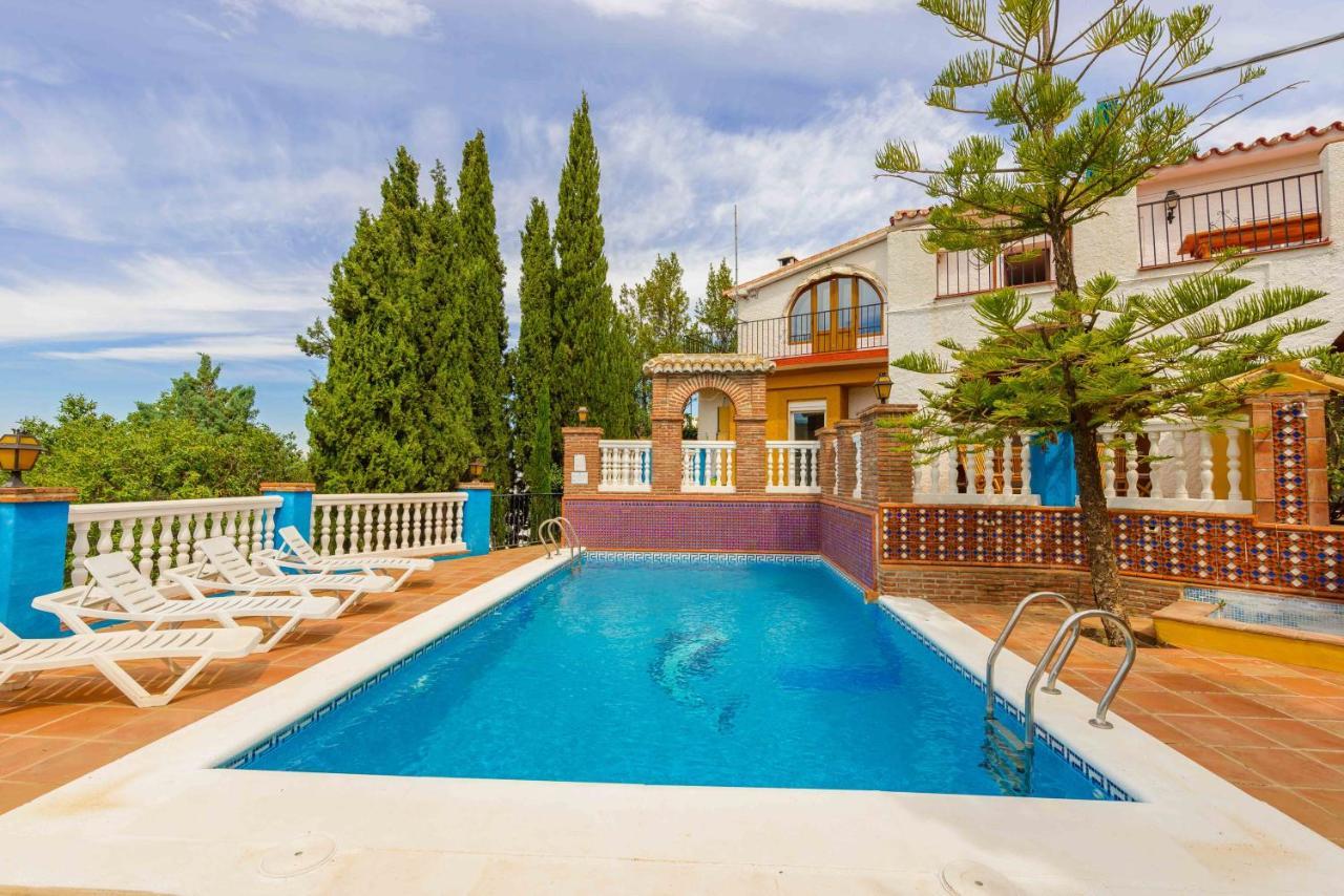 Casa Jardín del Olivar con Piscina privada Alcaucín Exterior foto